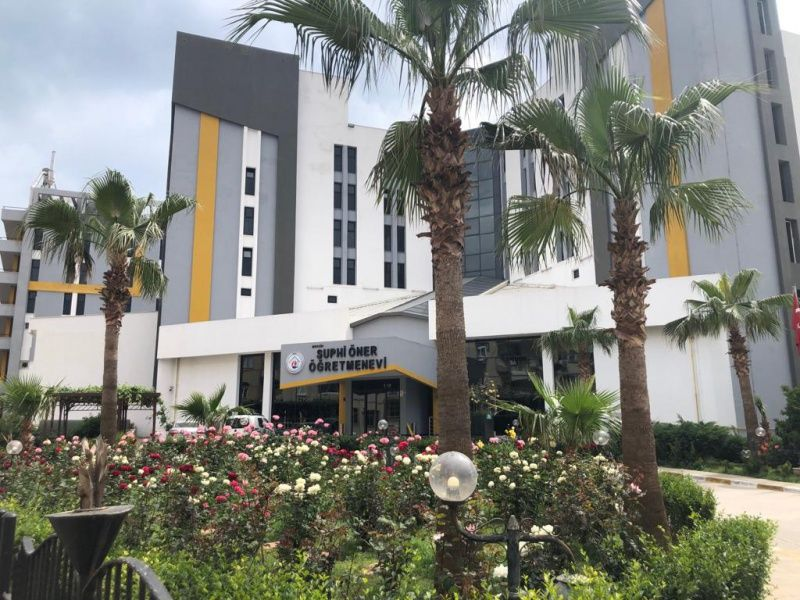 Mersin Suphi Öner Öğretmenevi ve Akşam Sanat Okulu - Fotoğraf 2