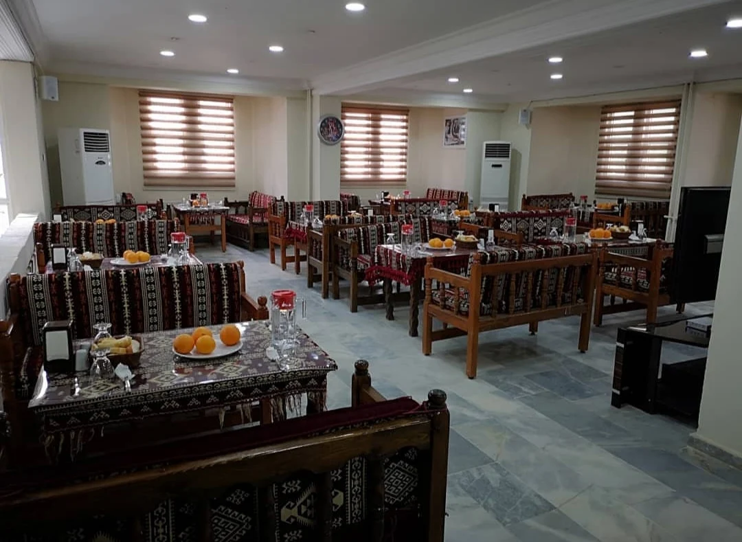 Derik Prof. Dr. Aydın Ayaydın Öğretmenevi ve Akşam Sanat Okulu - Fotoğraf 3