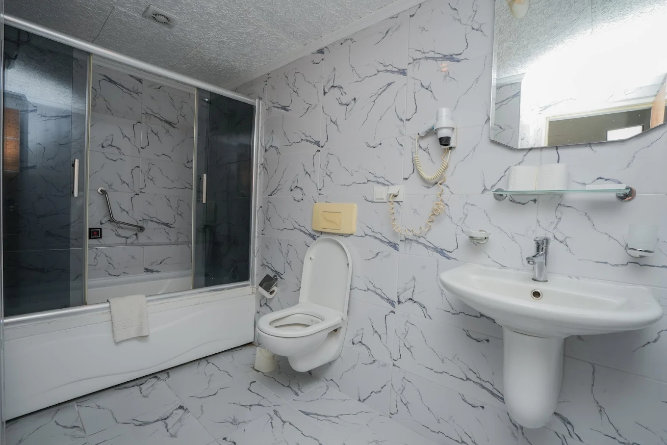 Balçova Termal Otel ve Sosyal Tesisleri - Fotoğraf 5