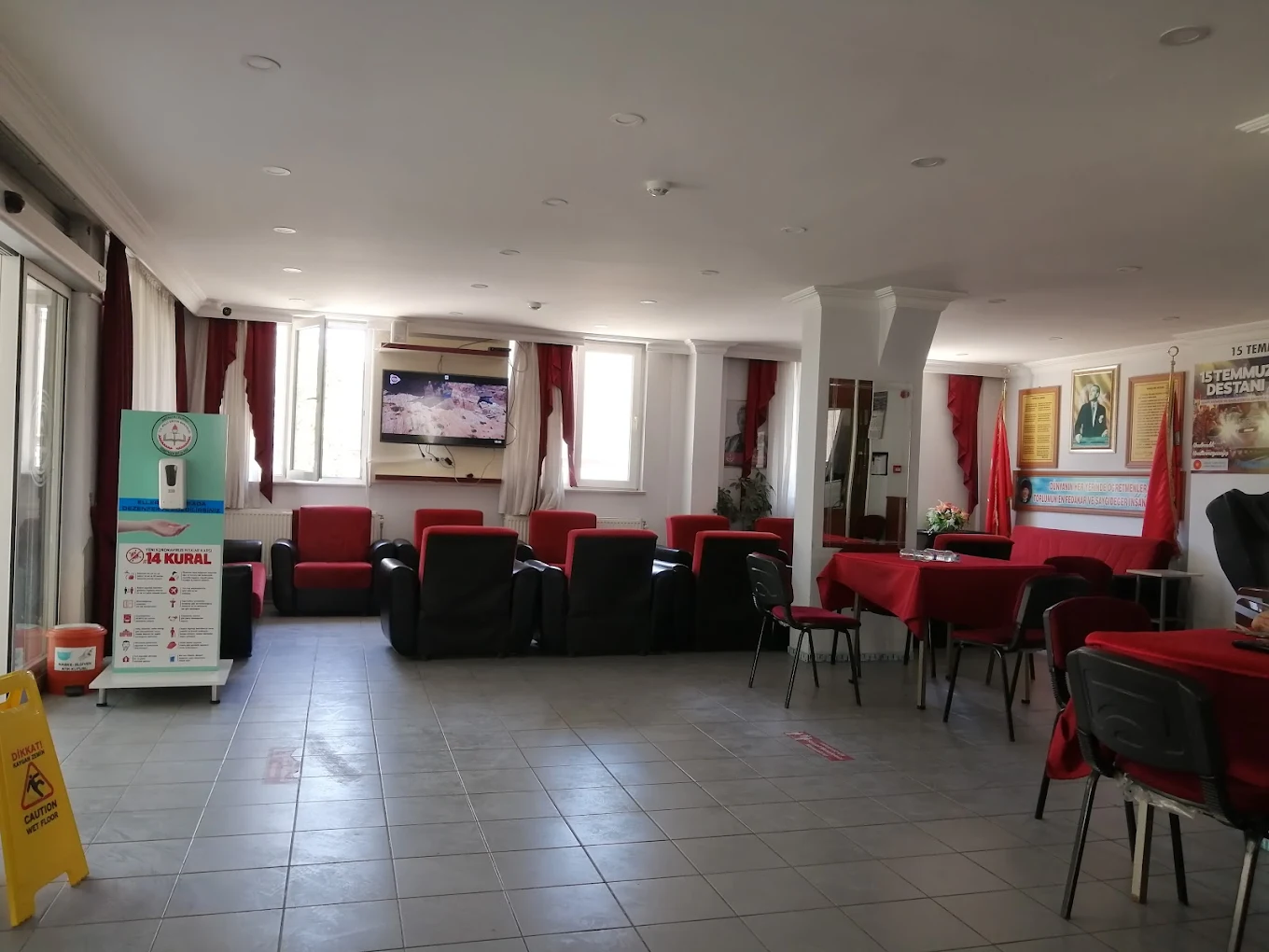Elmalı Öğretmenevi ve Akşam Sanat Okulu - Fotoğraf 3