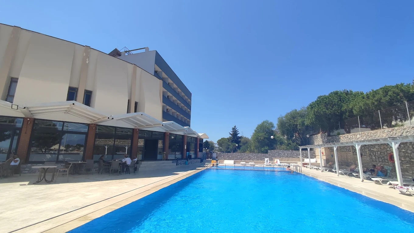 Çeşme Uygulama Oteli - Fotoğraf 7