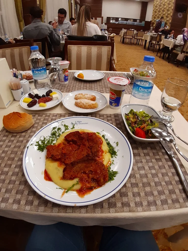 Afyon Kocatepe Üniversitesi konuk evi - Fotoğraf 7