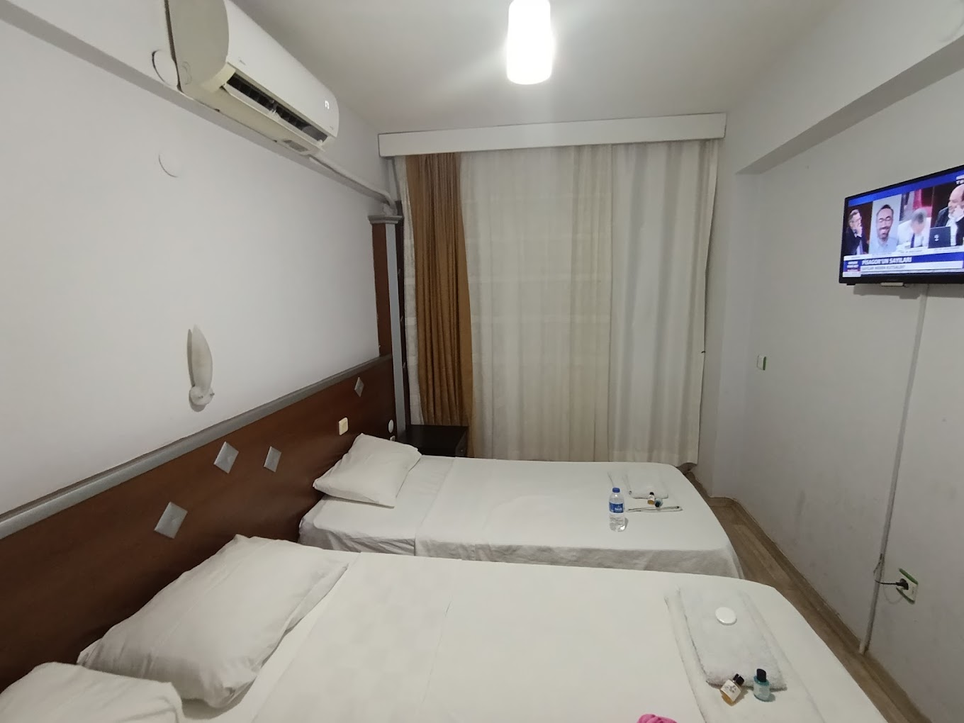 Selçuk Öğretmenevi ve Akşam Sanat Okulu - Fotoğraf 8
