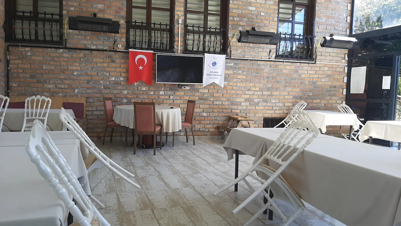 Devrek Öğretmenevi ve Akşam Sanat Okulu - Fotoğraf 3