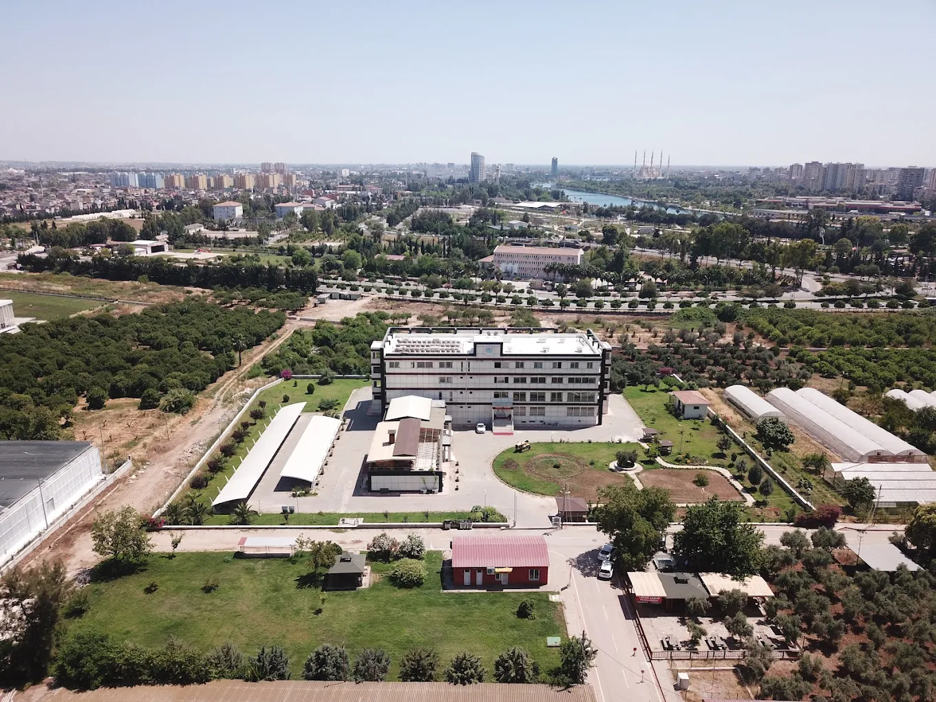 Adana TAYEM Tarımsal Yayım ve Hizmetiçi Eğitim Merkezi Misafirhanesi - Fotoğraf 3