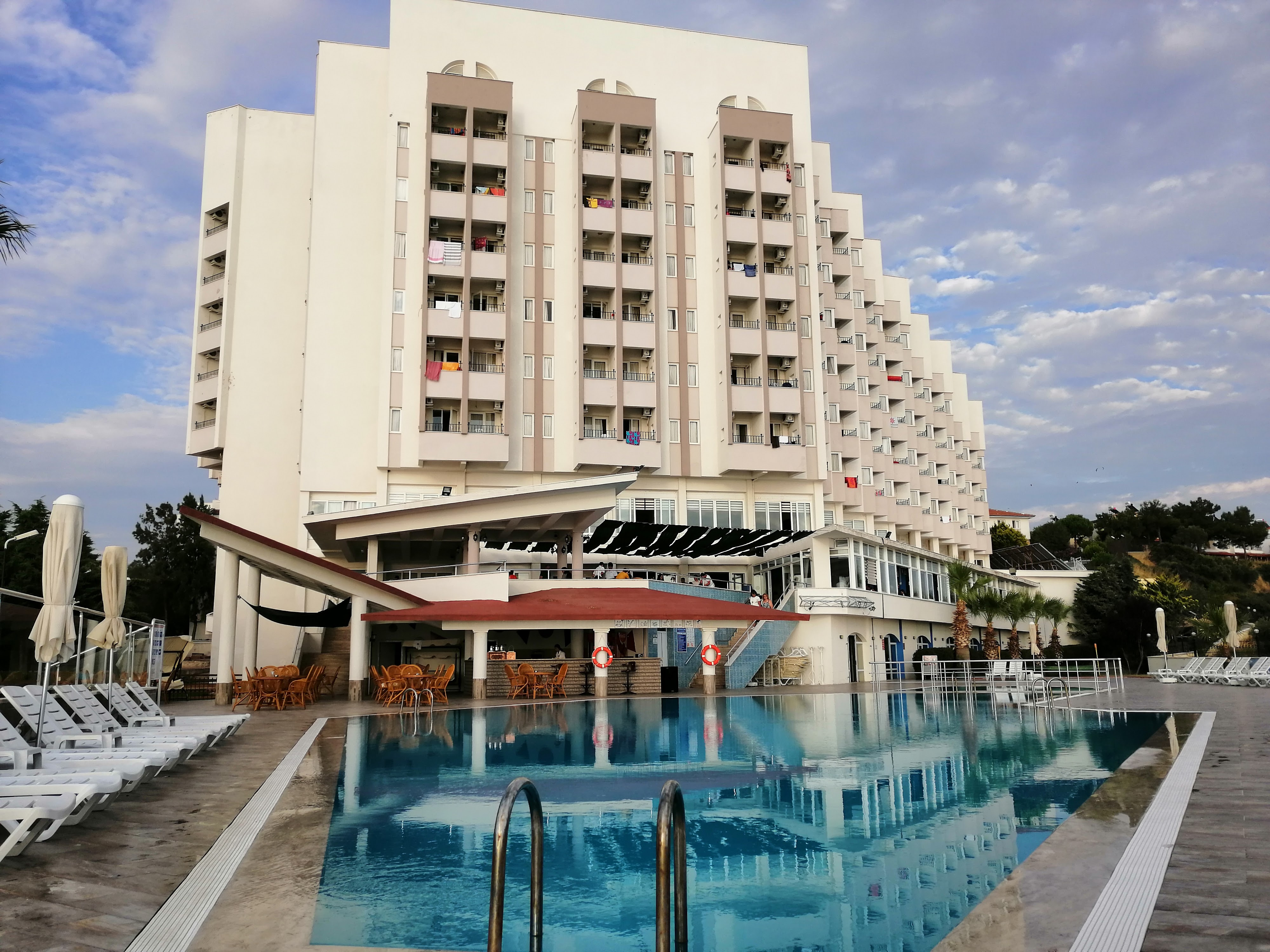 Kuşadası Güvercinada Uygulama Oteli - Fotoğraf 6