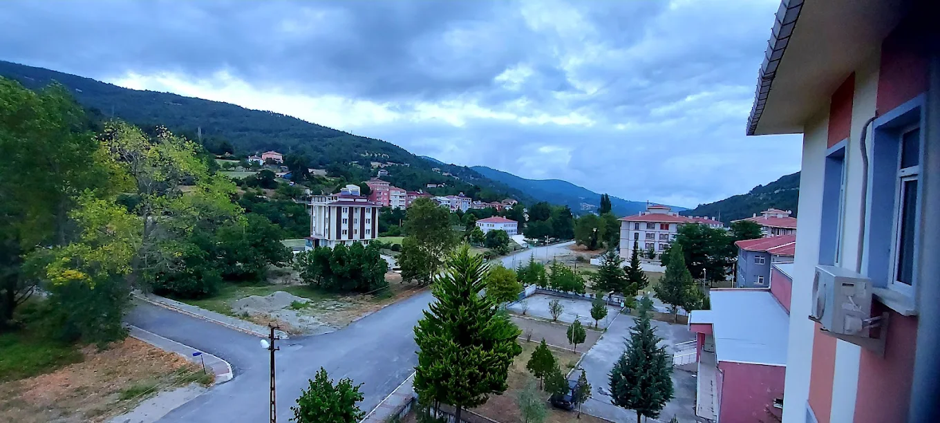 Dikmen Öğretmenevi ve Akşam Sanat Okulu - Fotoğraf 3