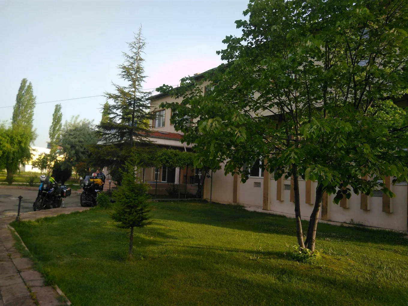Afyonkarahisar Polisevi - Fotoğraf 2