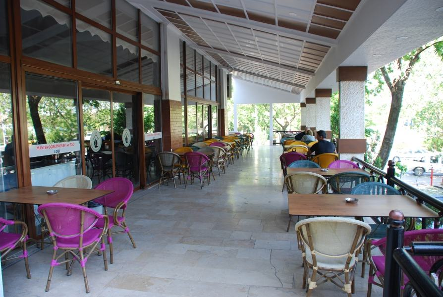 Manisa Öğretmenevi ve Akşam Sanat Okulu - Fotoğraf 6