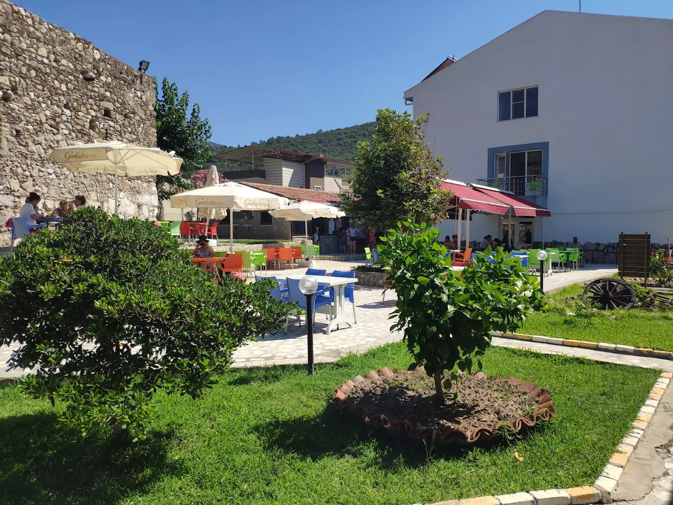 Kuşadası Güzelçamlı Özel Eğitim Merkezi - Fotoğraf 6