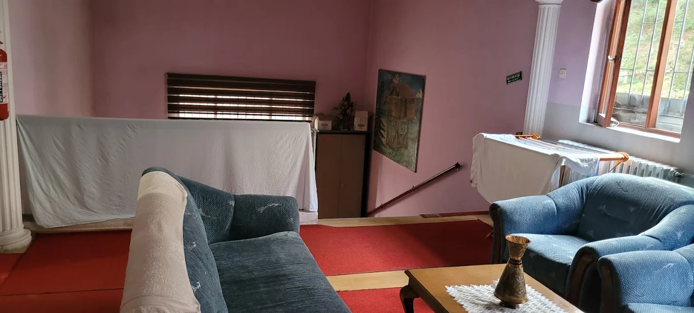 Borçka Öğretmenevi ve Akşam Sanat Okulu - Fotoğraf 2