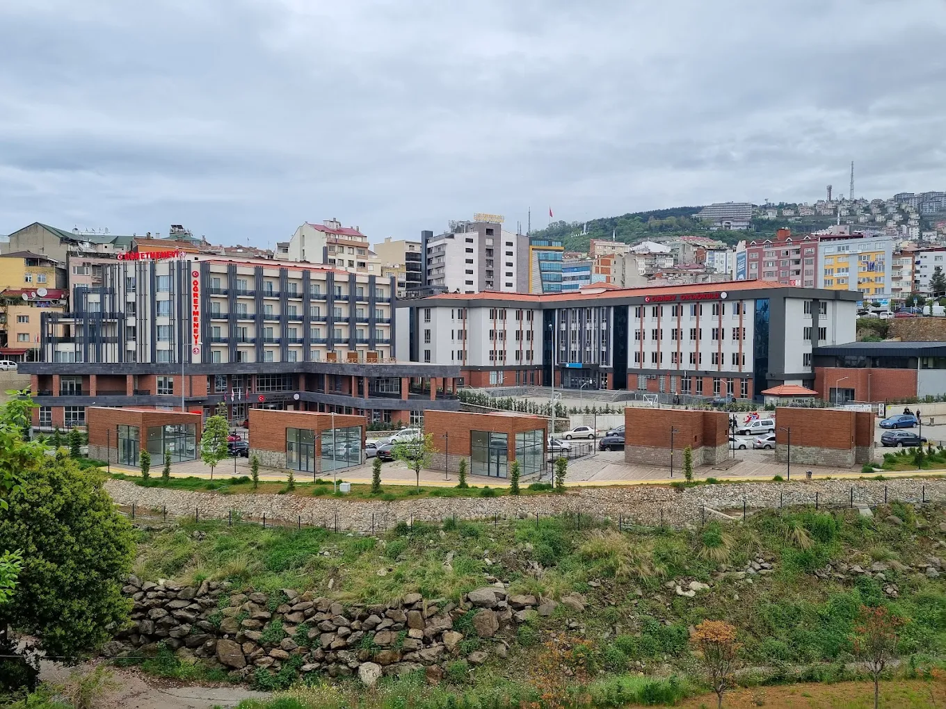 Trabzon Öğretmenevi ve Akşam Sanat Okulu - Fotoğraf 2