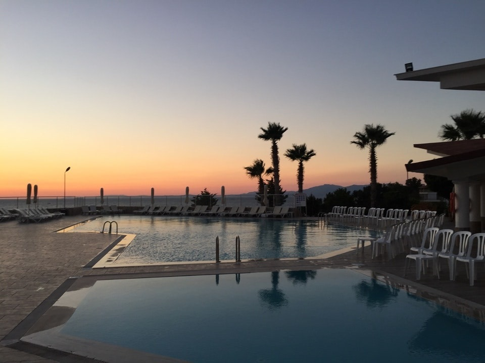 Kuşadası Güvercinada Uygulama Oteli - Fotoğraf 2