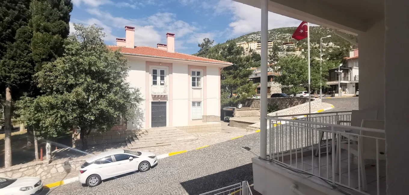 Akseki Öğretmenevi ve Akşam Sanat Okulu Müdürlüğü - Fotoğraf 3