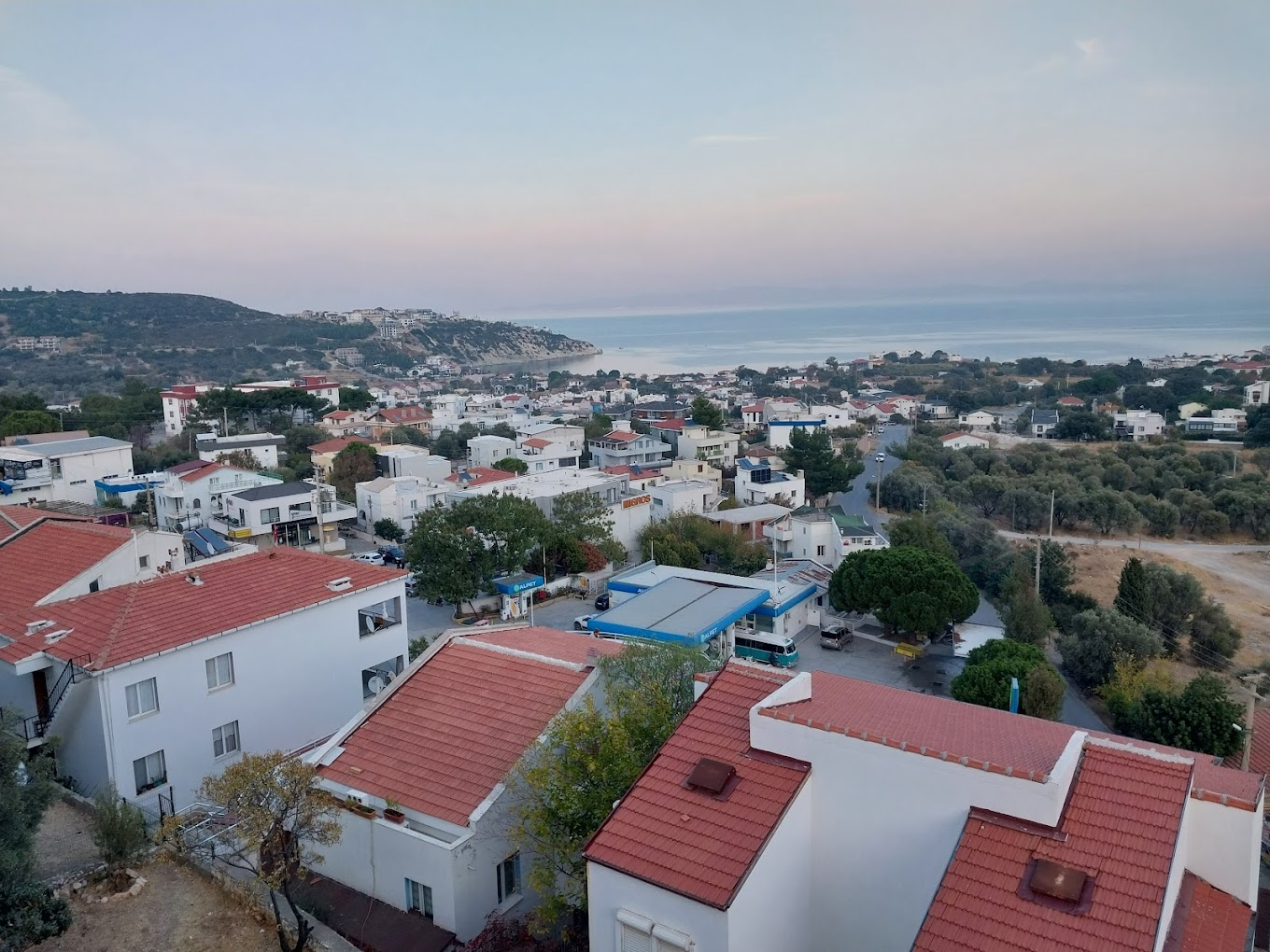 Karaburun Öğretmenevi ve Akşam Sanat Okulu - Fotoğraf 4