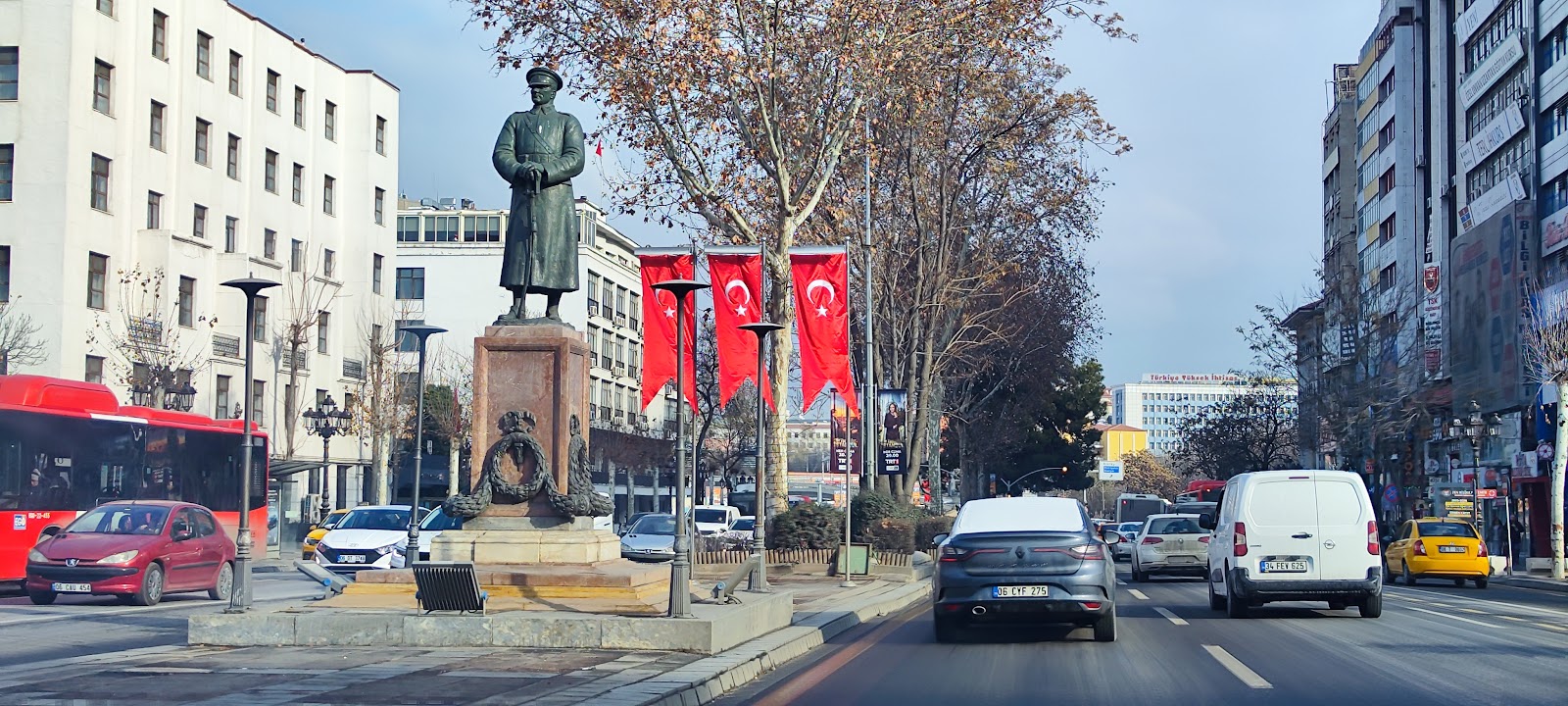 Ankara Sıhhiye Subay Orduevi - Fotoğraf 3