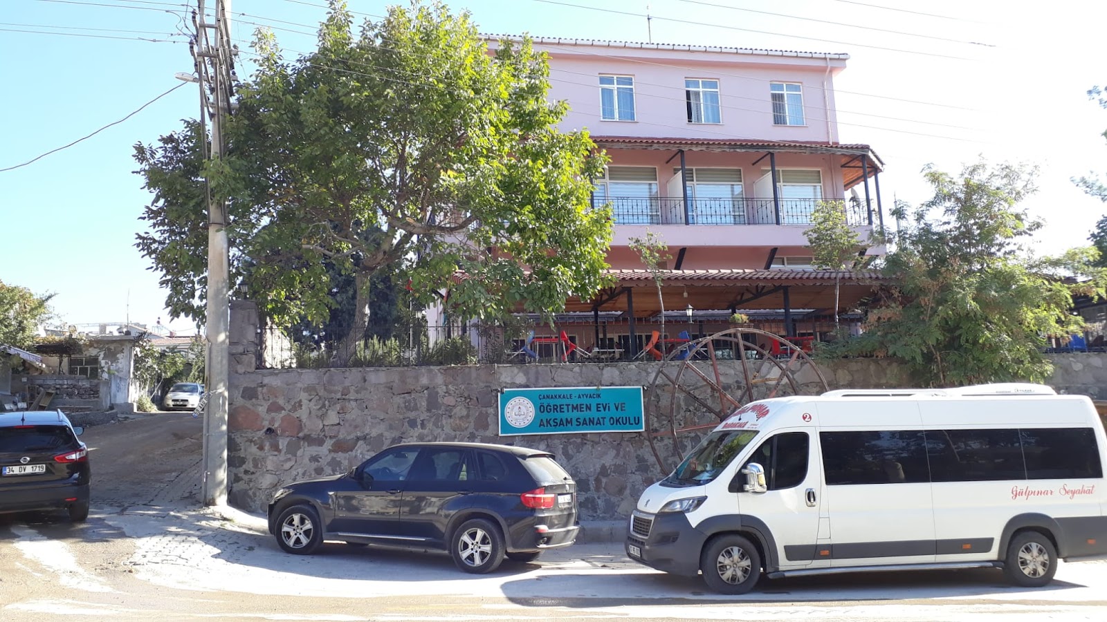 Ayvacık Öğretmenevi ve Akşam Sanat Okulu - Fotoğraf 2