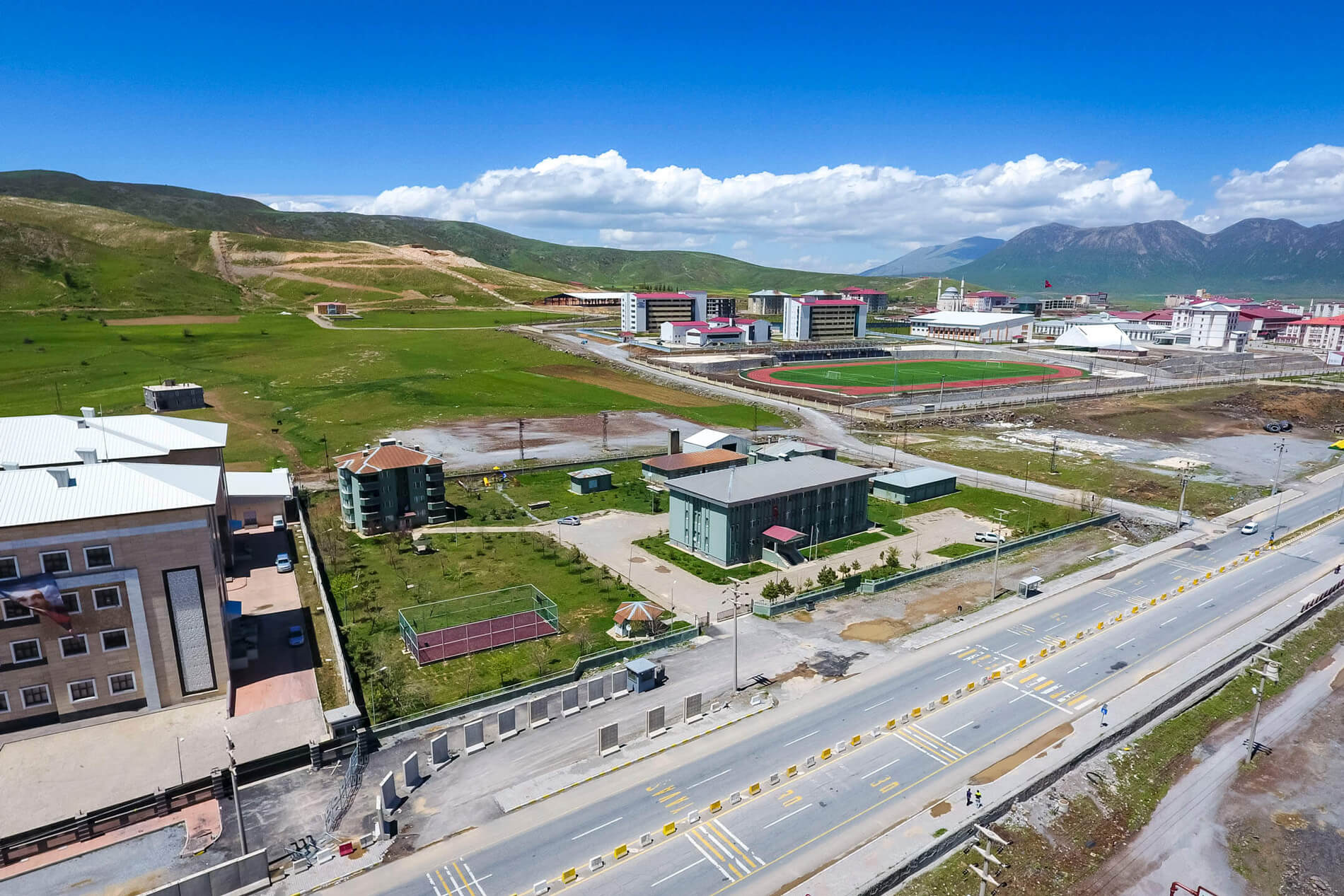 Bitlis DSİ Misafirhanesi - Fotoğraf 2