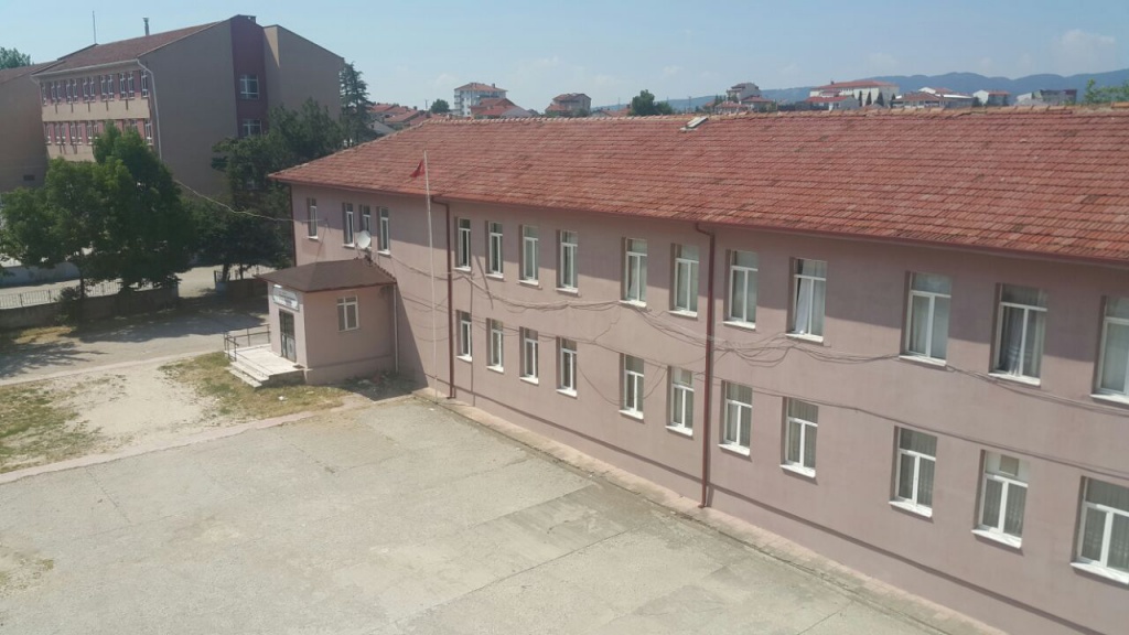 Pazaryeri Öğretmenevi ve Akşam Sanat Okulu - Fotoğraf 3