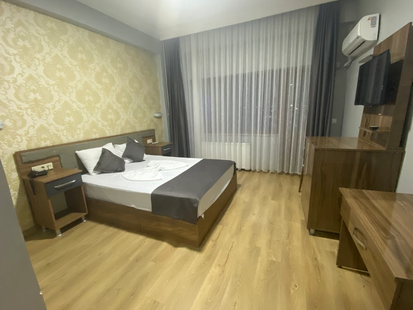 Manisa Öğretmenevi ve Akşam Sanat Okulu - Fotoğraf 2