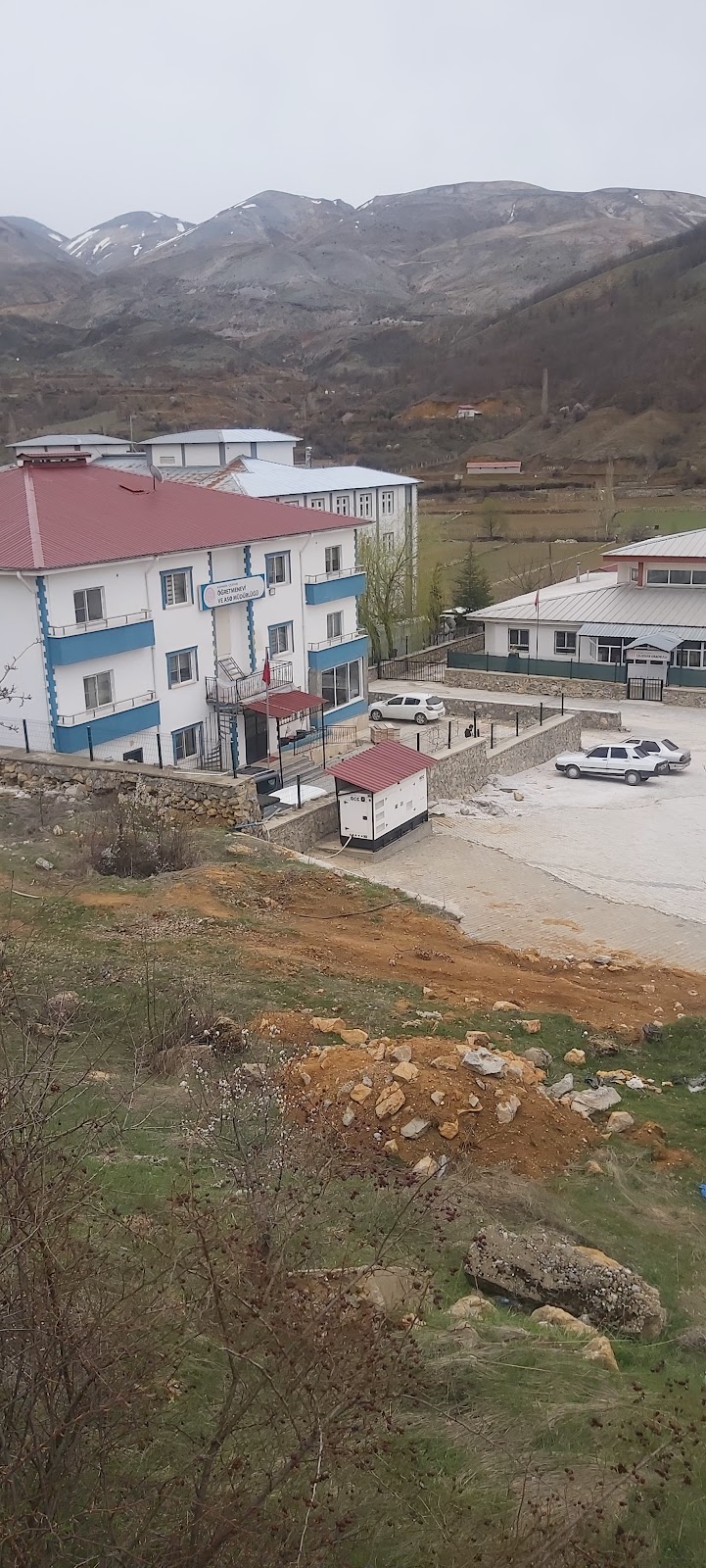 Çelikhan Öğretmenevi ve Akşam Sanat Okulu - Fotoğraf 4