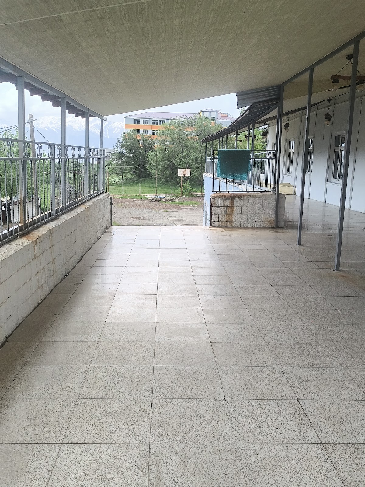 Çukurca Öğretmenevi ve Akşam Sanat Okulu - Fotoğraf 2