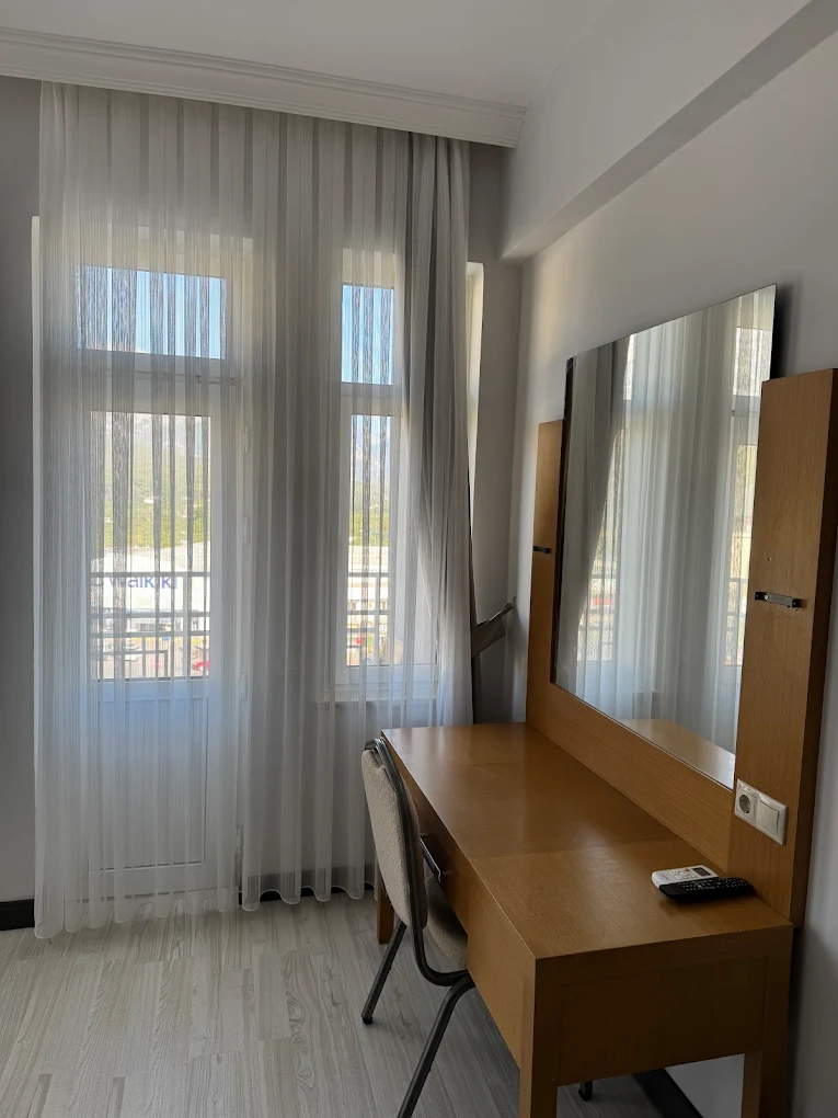 Kemer Mesleki ve Teknik Anadolu Lisesi Uygulama Oteli - Fotoğraf 4