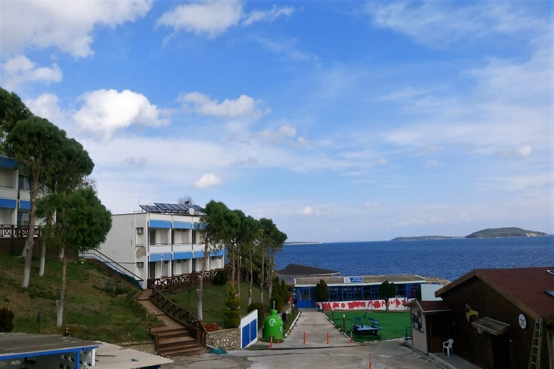 TCDD Urla Eğitim ve Dinlenme Tesisleri (Kamp) - Fotoğraf 3