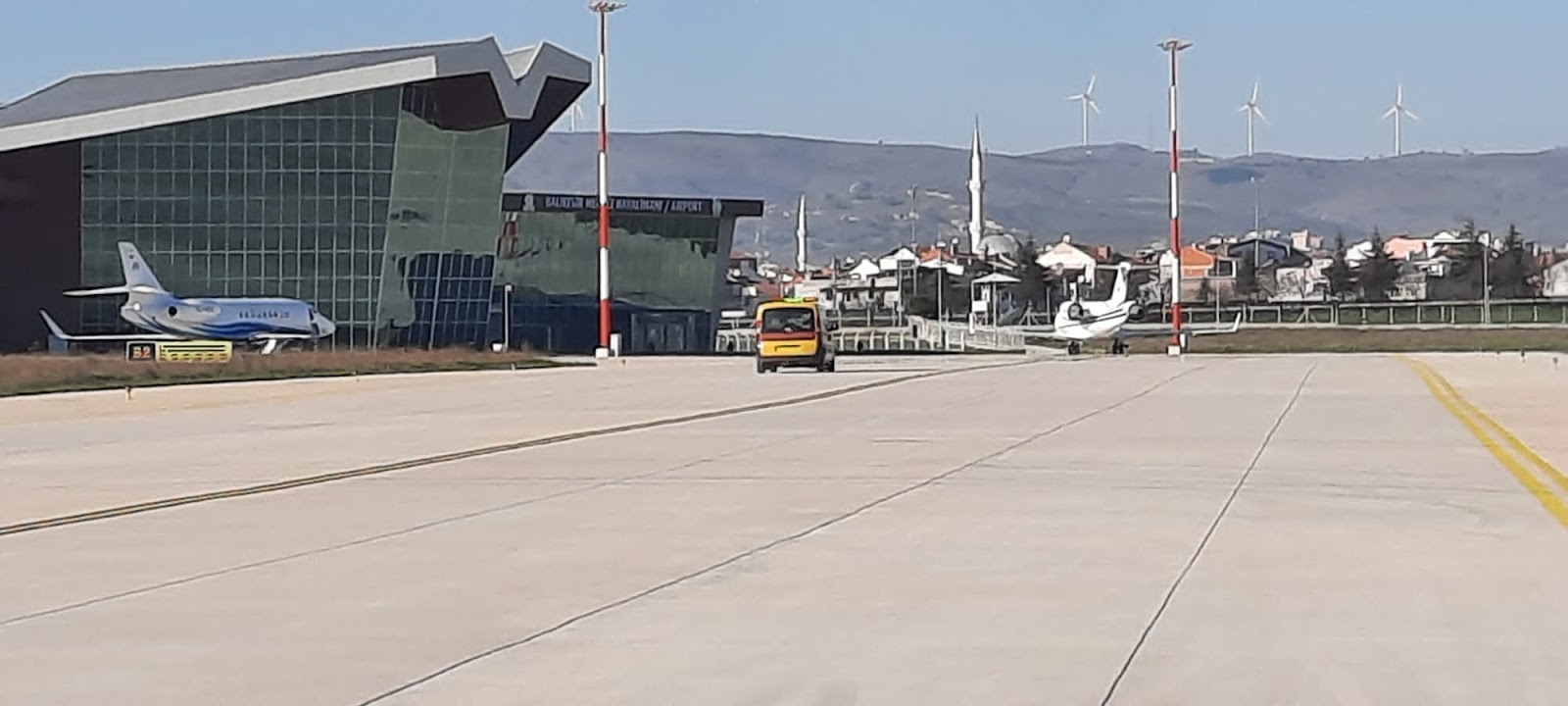 DHMİ Balıkesir Merkez Havalimanı Misafirhanesi - Fotoğraf 2