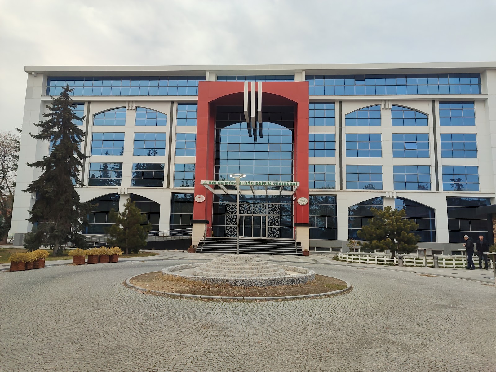DSİ Konya 4. Bölge Müdürlüğü Misafirhanesi - Fotoğraf 2