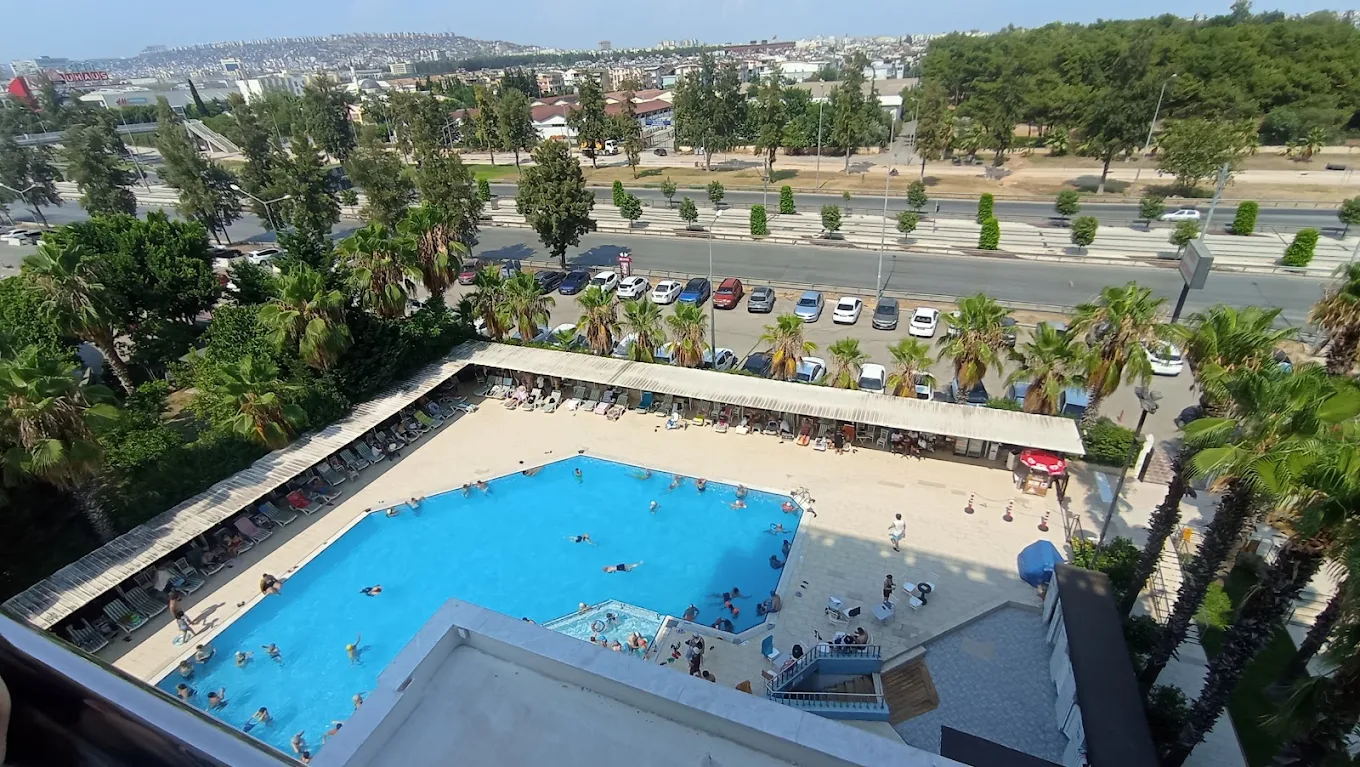 Antalya Öğretmenevi ve Akşam Sanat Okulu - Fotoğraf 4