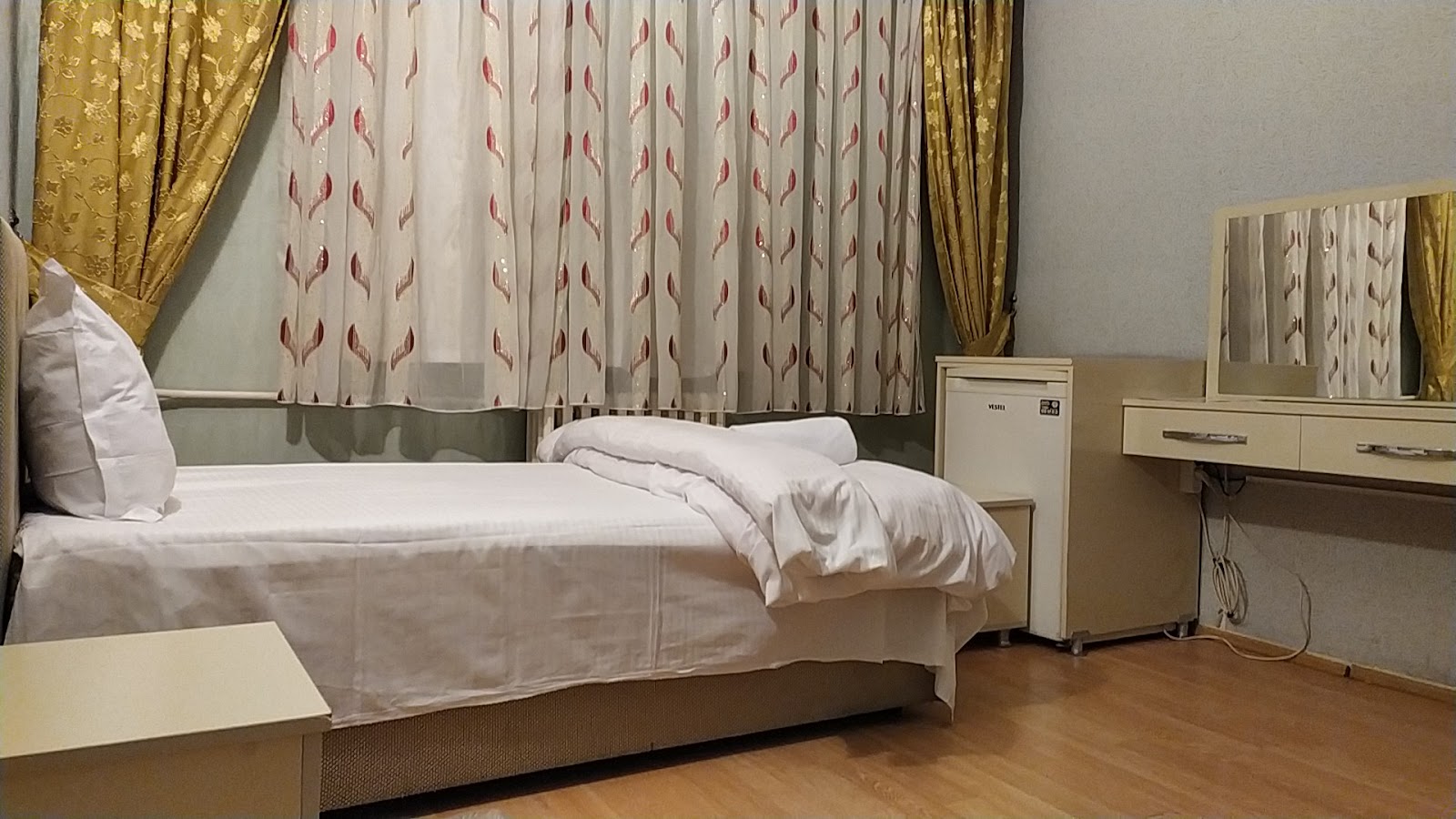 Erzurum Öğretmenevi ve Akşam Sanat Okulu - Fotoğraf 5