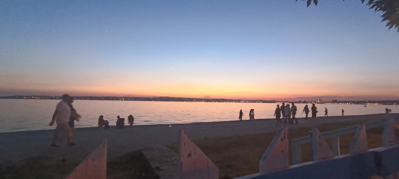 Büyükçekmece Öğretmenevi ve Akşam Sanat Okulu - Fotoğraf 3