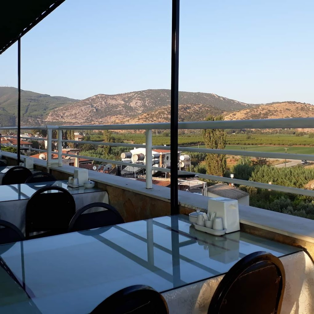 Selçuk Öğretmenevi ve Akşam Sanat Okulu - Fotoğraf 5