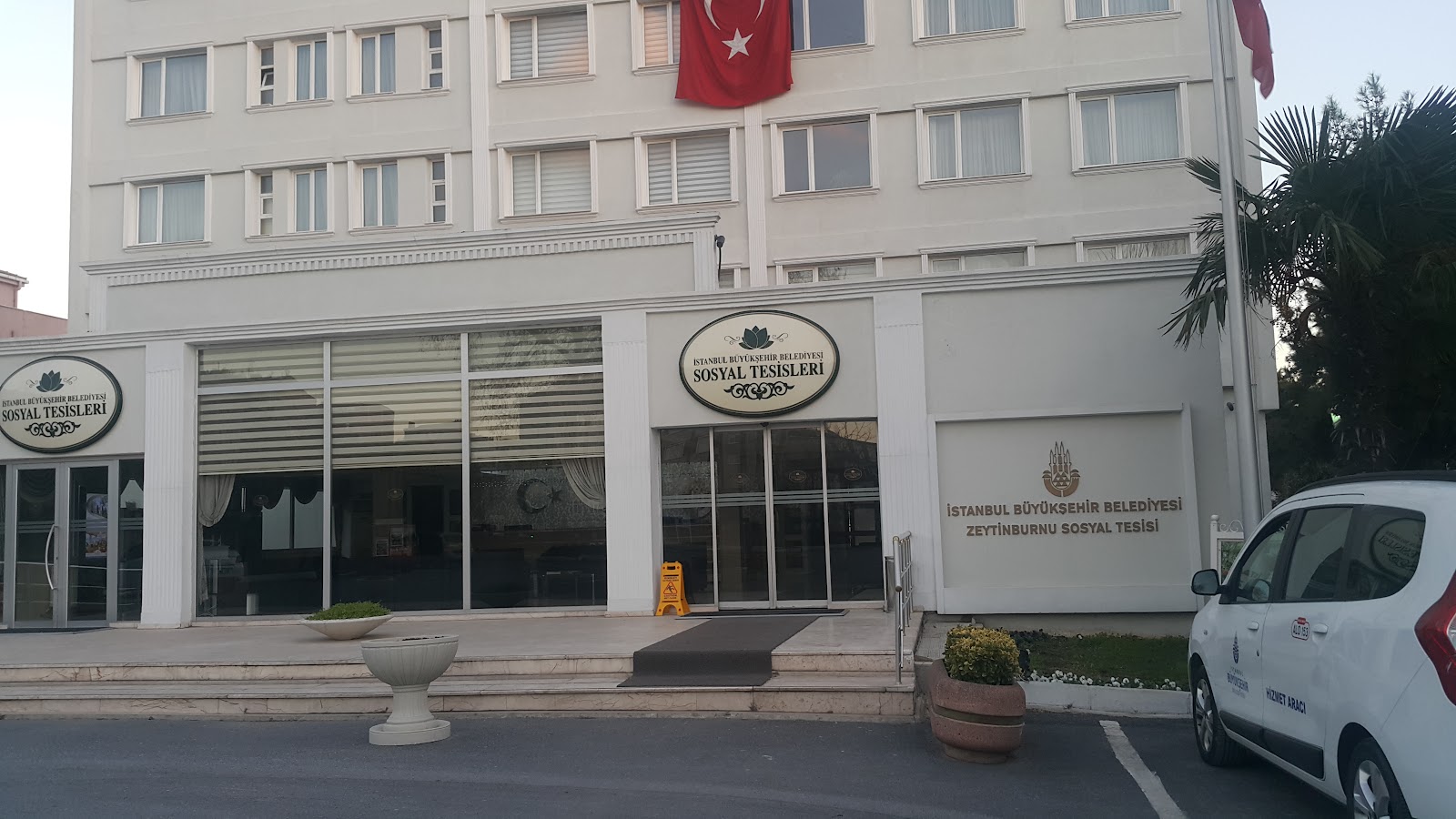 İBB Zeytinburnu Sosyal Tesisleri - Fotoğraf 4