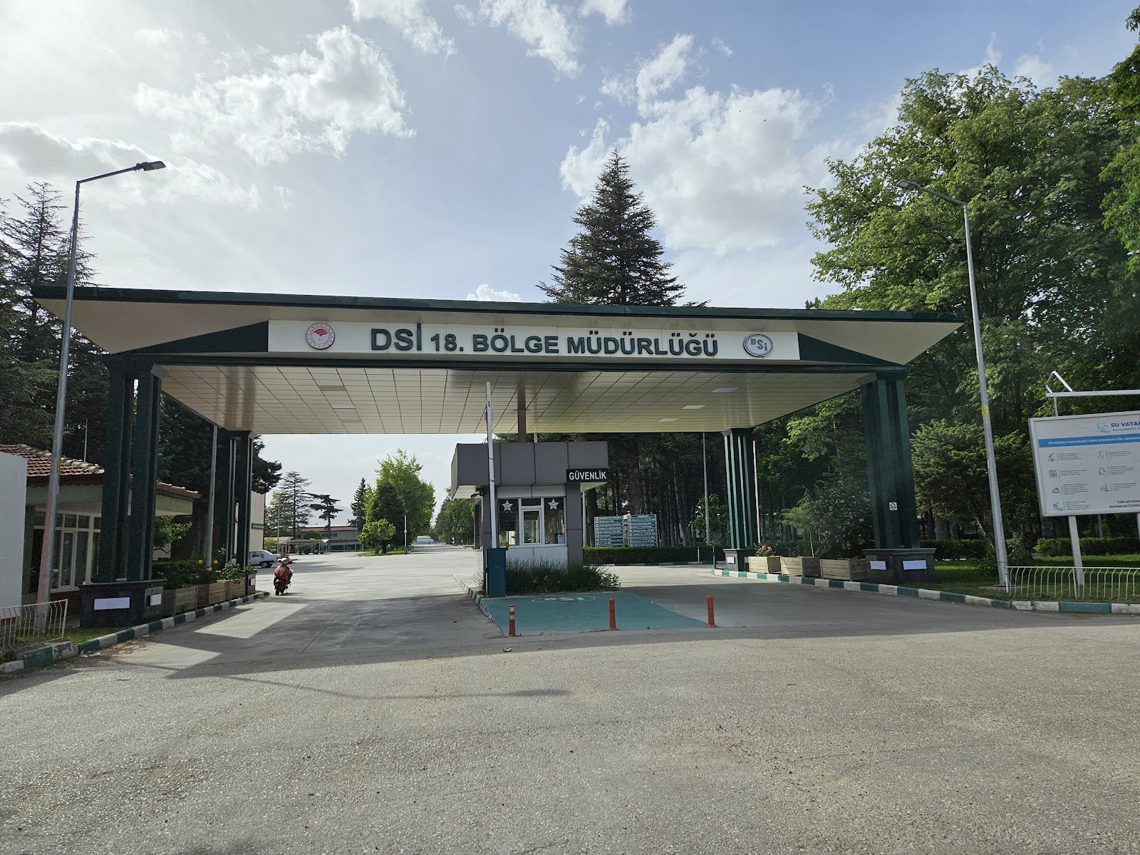 Isparta DSİ Misafirhanesi - Fotoğraf 4