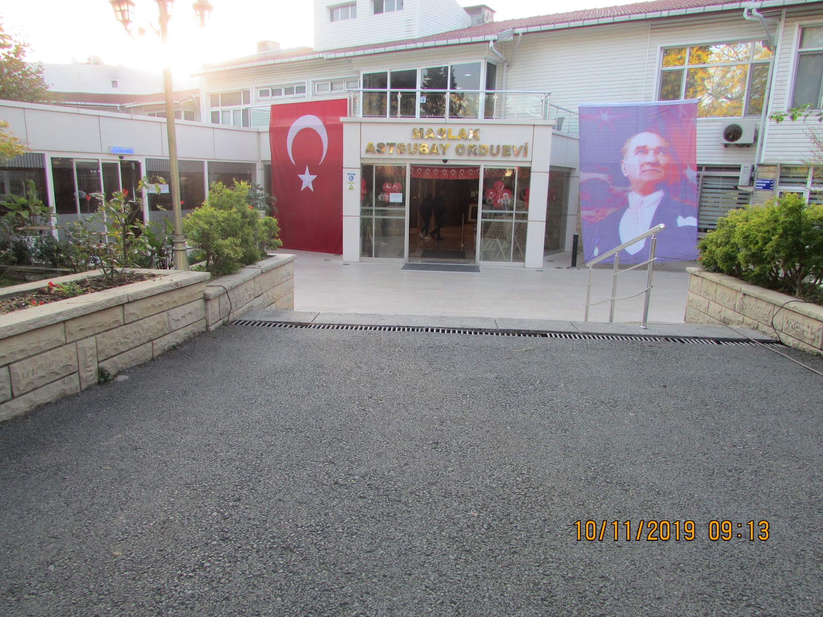 İstanbul Sarıyer Subay Orduevi - Fotoğraf 4