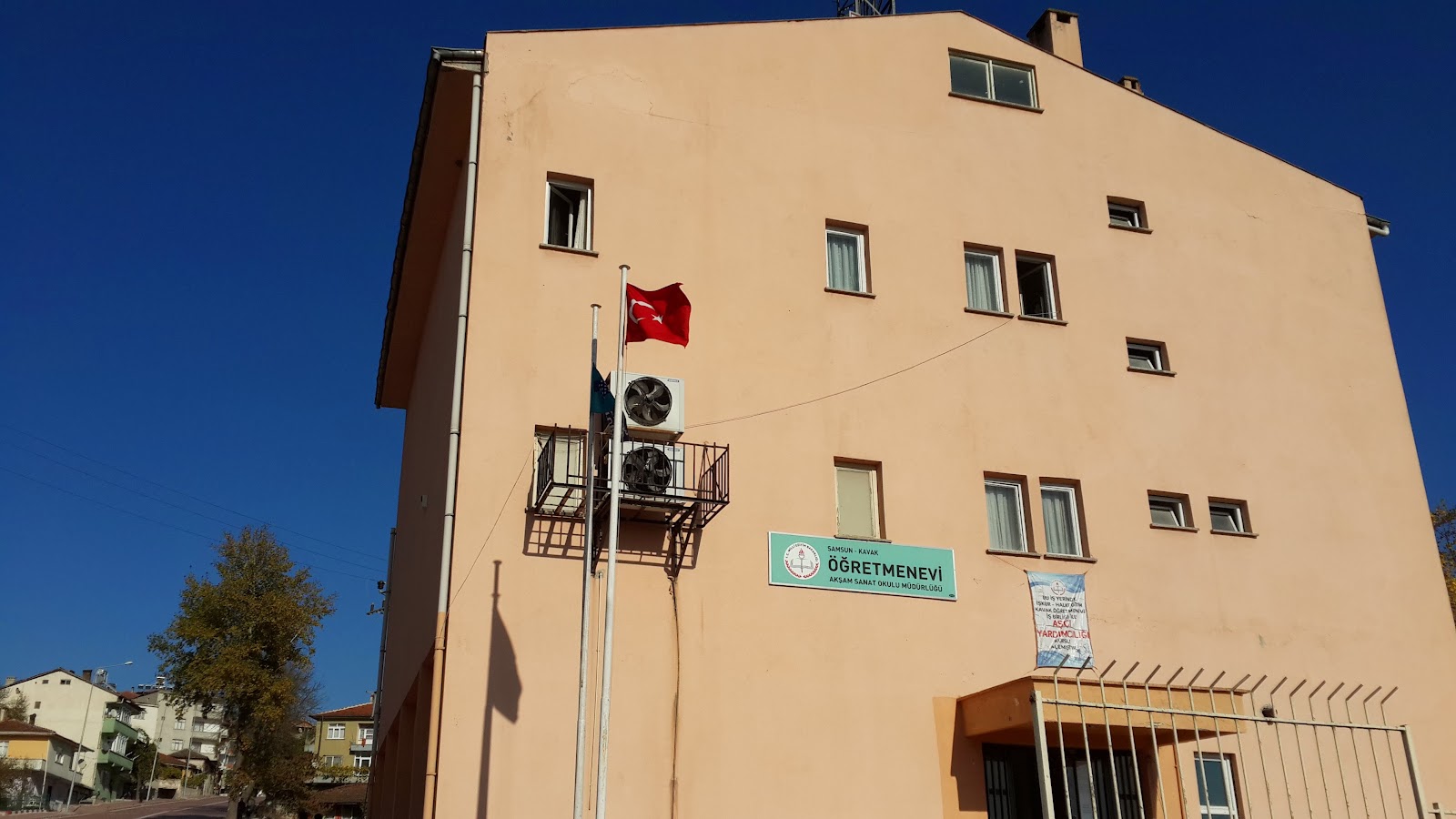 Kavak Öğretmenevi ve Akşam Sanat Okulu - Fotoğraf 2