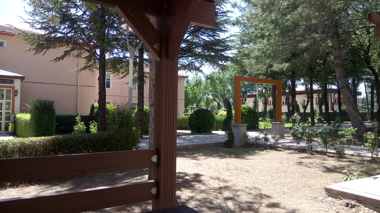 KMÜ Uygulama Oteli - Fotoğraf 3