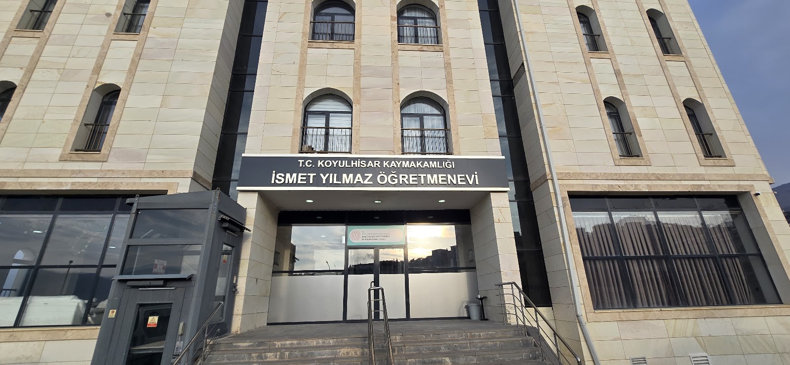 Koyulhisar  İsmet YILMAZ Öğretmenevi ve ASO - Fotoğraf 4