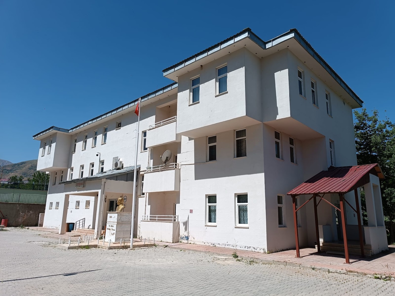 Muş Jandarma Gazinosu - Fotoğraf 3