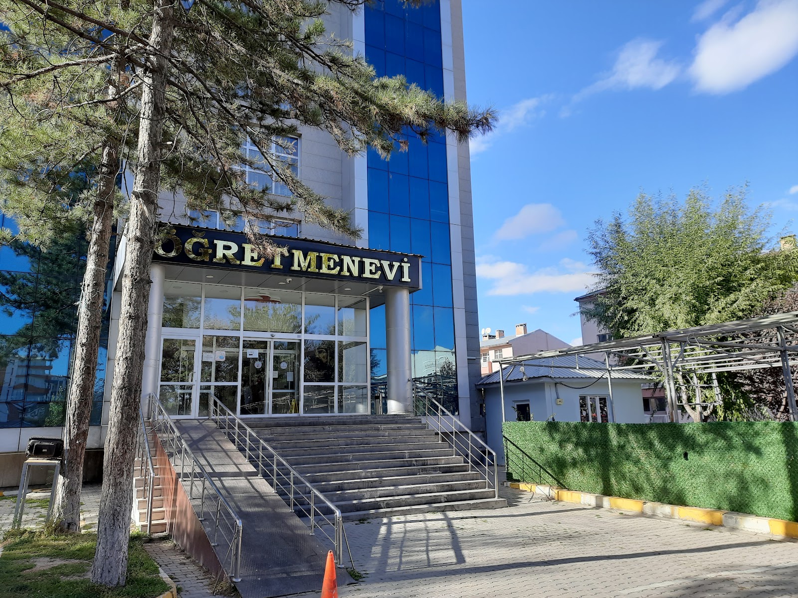 Muş Öğretmenevi ve Akşam Sanat Okulu - Fotoğraf 3