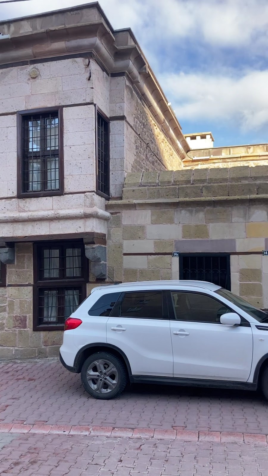 Niğde Ömer Halisdemir Üniversitesi Konukevi - Fotoğraf 3