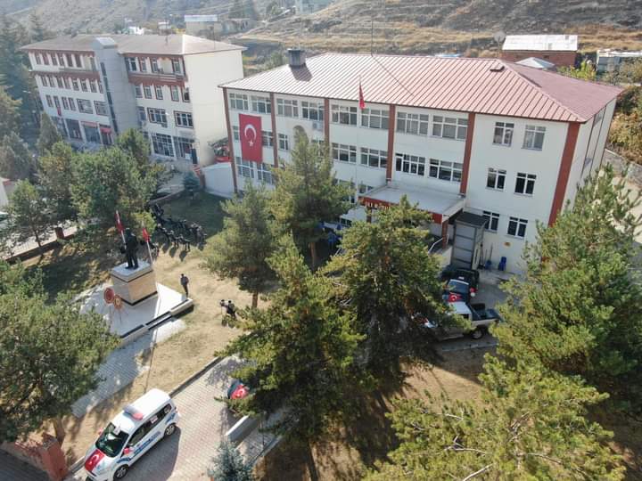Olur Öğretmenevi ve Akşam Sanat Okulu - Fotoğraf 4