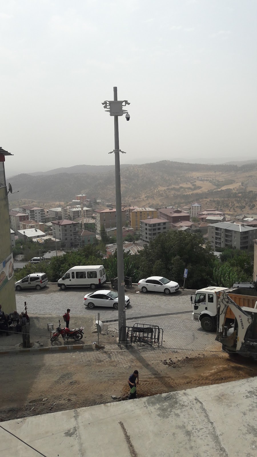 Kulp Şehit Orhan Korkmaz Öğretmenevi Müd. ve Akşam Sanat Okulu - Fotoğraf 3