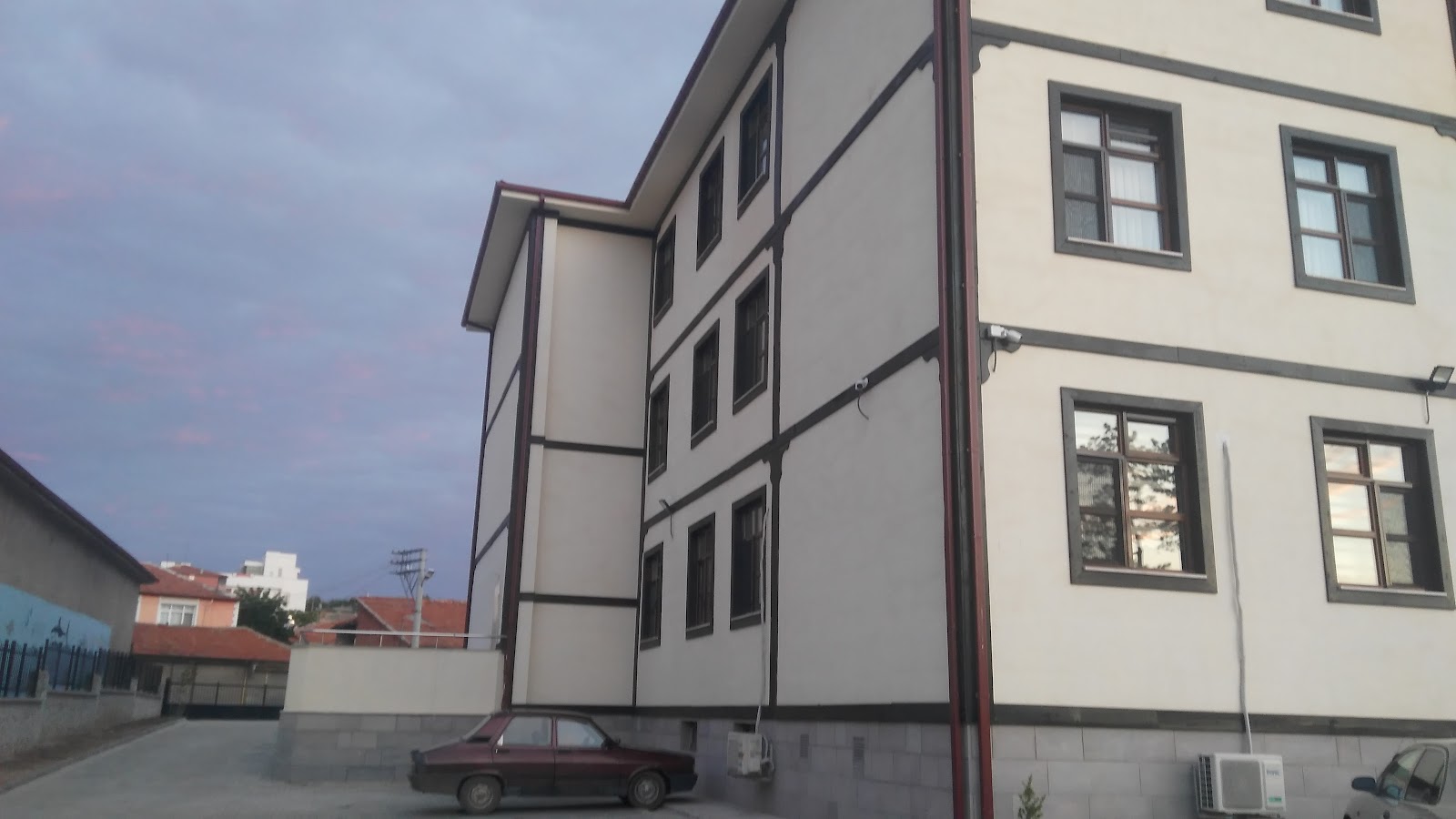 Keskin Şehit Pilot Komiser Gökhun Mete ALTUNBAŞ Öğretmenevi ve ASO - Fotoğraf 2