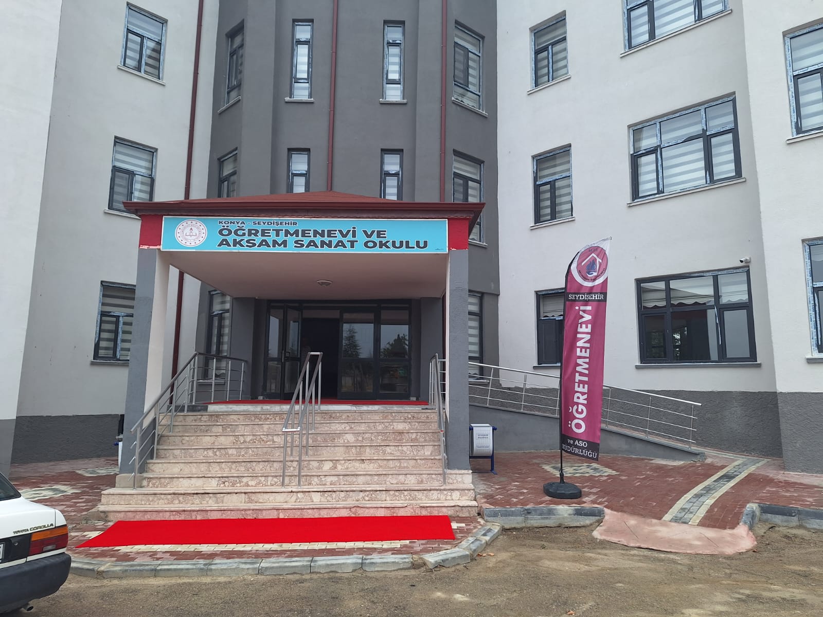 Seydişehir Öğretmenevi ve Akşam Sanat Okulu - Fotoğraf 2