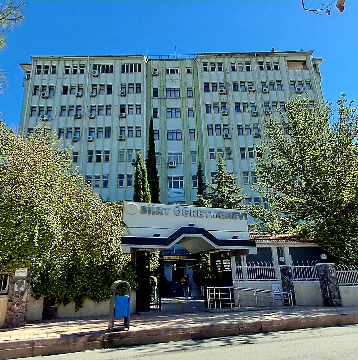 Siirt Öğretmenevi ve Akşam Sanat Okulu - Fotoğraf 2