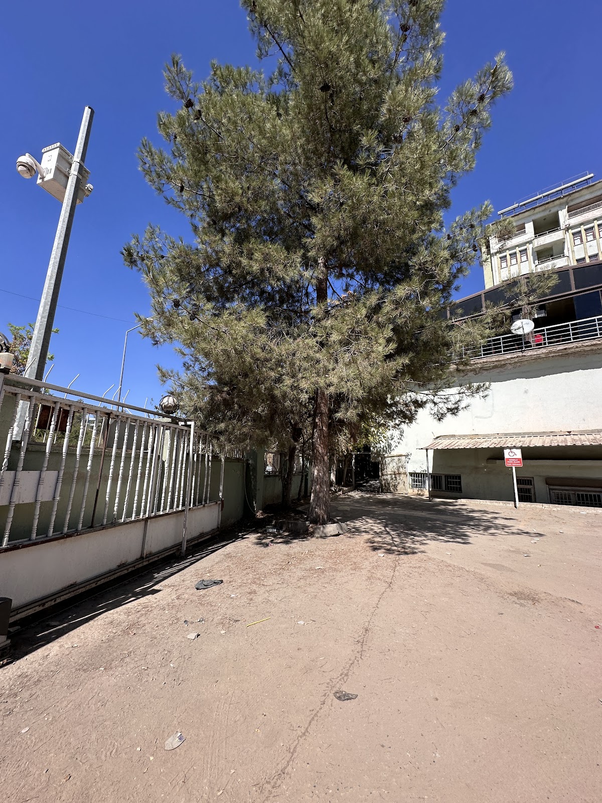 Siirt Öğretmenevi ve Akşam Sanat Okulu - Fotoğraf 4