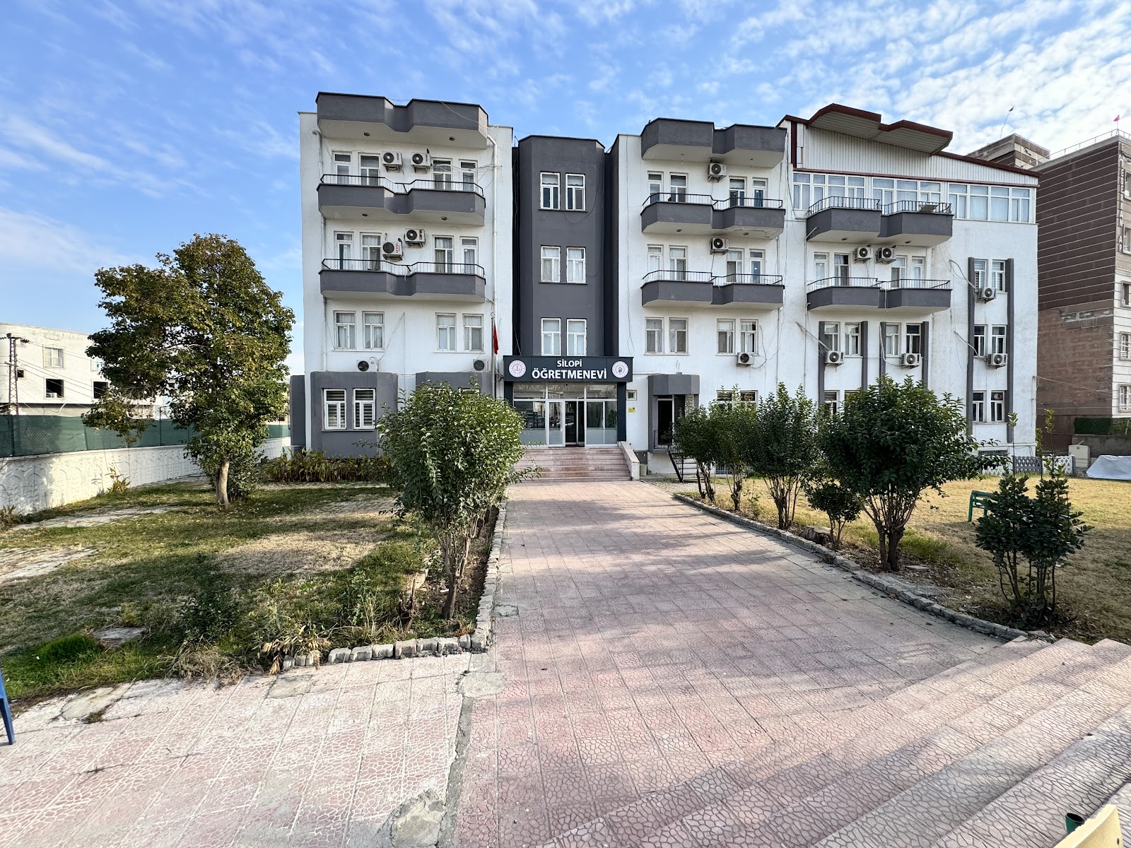 Silopi Öğretmenevi ve Akşam Sanat Okulu - Fotoğraf 3